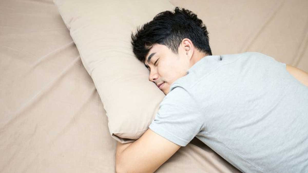 Batasi tidur siang