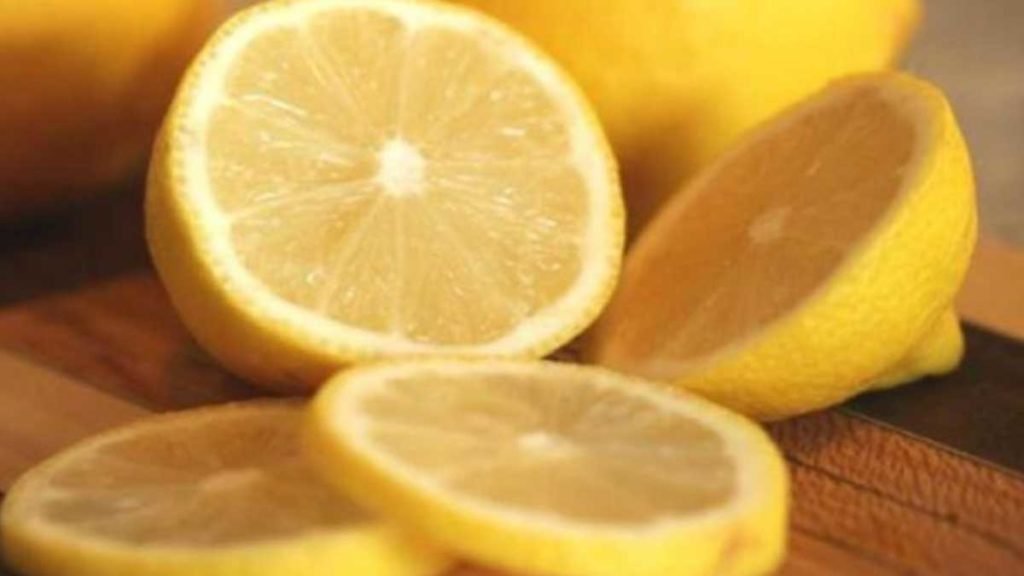 Cara Menghilangkan Flek Hitam Pada Wajah Menggunakan Bahan Alami