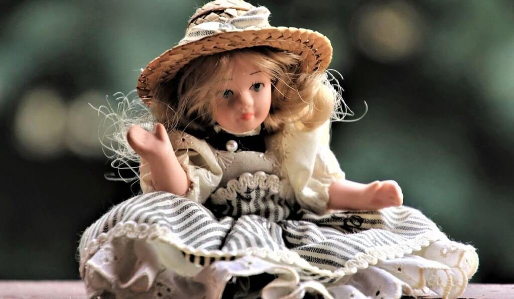 Spirit doll boneka arwah